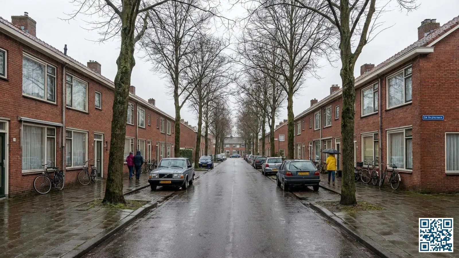 Naoorlogse woonwijk in Enschede met rijtjeshuizen en portiekflats uit de wederopbouwperiode